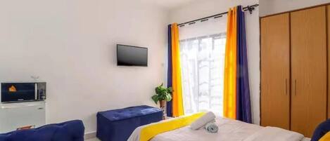 9 عدّة غرف نوم وخدمة الإنترنت