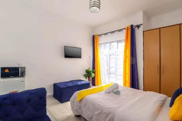 9 bedrooms, internet