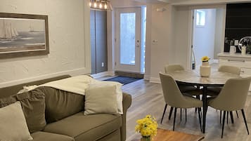 Smart TV, fireplace, books