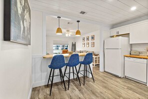 Interior - Paradise Palms - Nautilus Suite - Heated Pool! (St. Augustine)