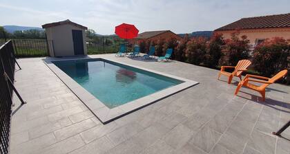 TrĂšs belle maison neuve 4 personnes