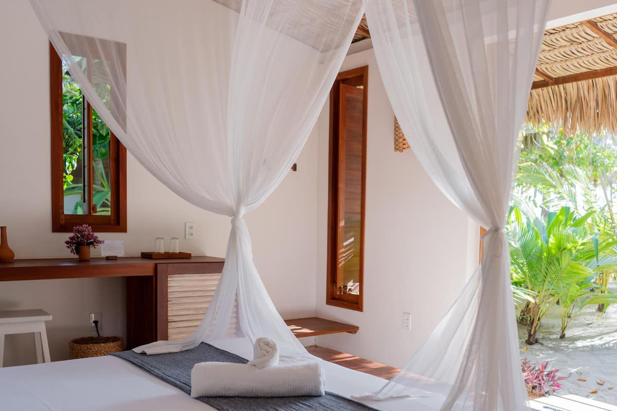 DELUX SUITE WITH SEA VIEW | Sábanas de algodón egipcio y ropa de cama de alta calidad