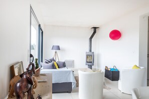 TV, DVD player - Villa Bel Air - Terrasse Vue Mer (Criel-sur-Mer)
