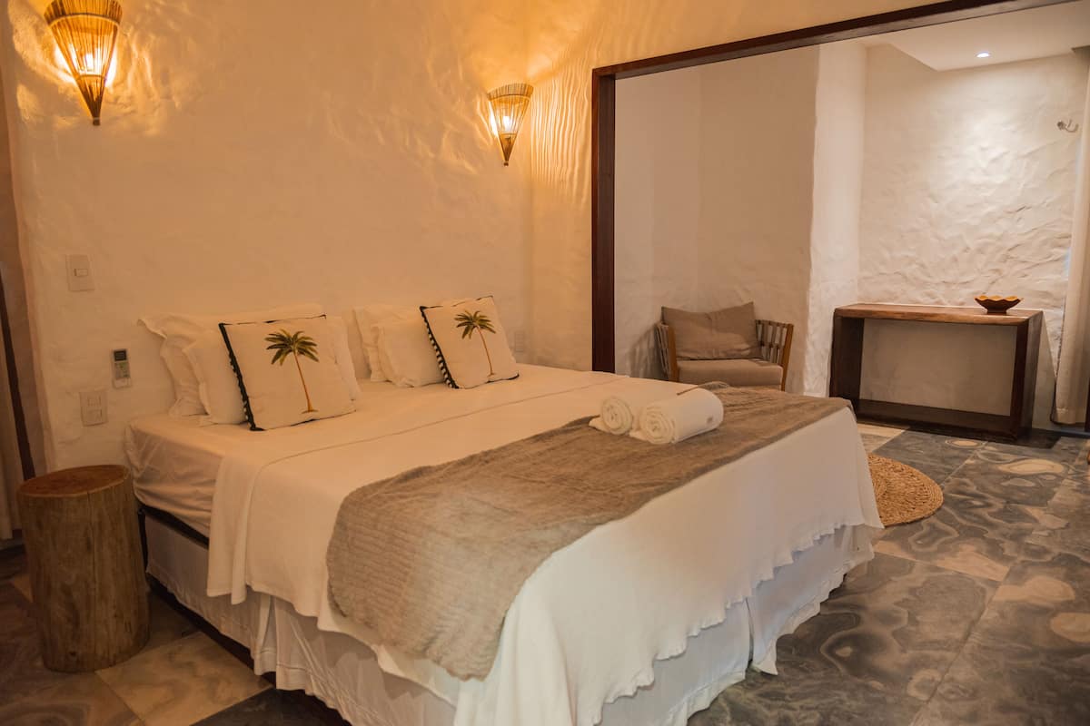 Superior kamer | 1 slaapkamer, luxe beddengoed, een minibar, verduisterende gordijnen