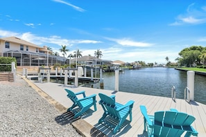 Property grounds - Ultimate getaway w/incredible views, stunning sunsets, private pool/spa & so much more! (Marco Island)