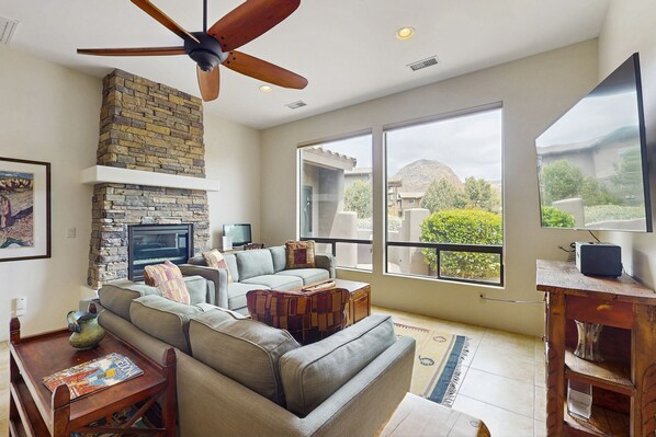 TV, fireplace, DVD player