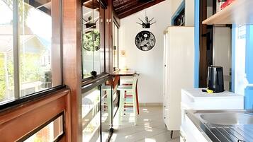 Suite | Private kitchen | Microwave