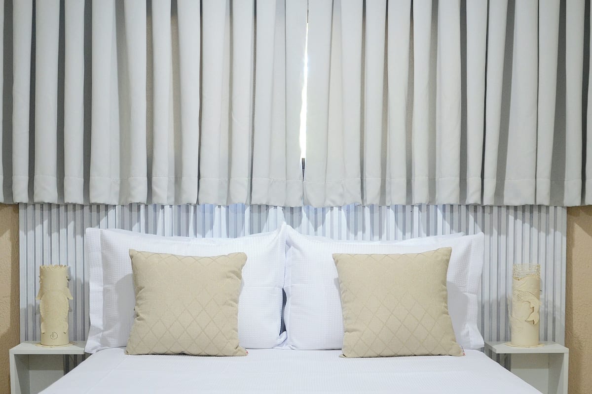 Luxury Double Room | Hypo-allergenic bedding, individually decorated, desk, laptop workspace