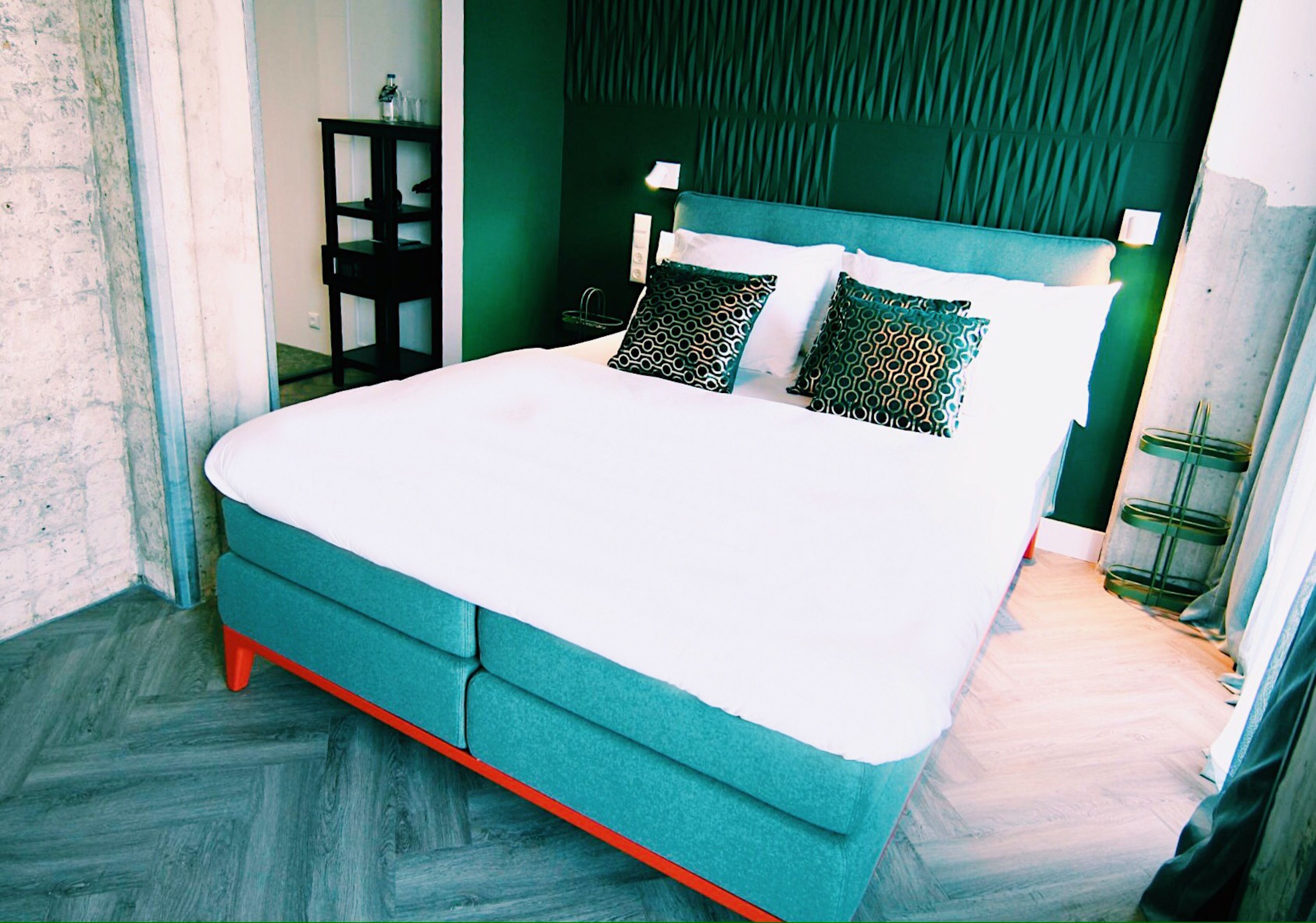 Hypo-allergenic bedding, free minibar, in-room safe
