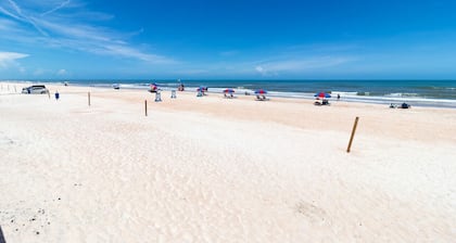 5 bed 4 bath pool table, fire pit, walk to beach