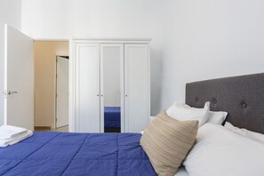 1 Schlafzimmer, Bügeleisen/Bügelbrett, kostenloses WLAN, Bettwäsche
