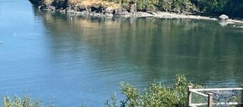 Studio Unit with Views of Hales Passage and Mt Baker