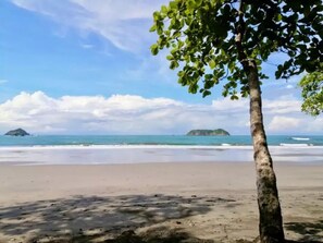 Beach nearby - Puertas del Mar (Quepos)