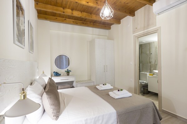 3 habitaciones, tabla de planchar con plancha y wifi gratis 