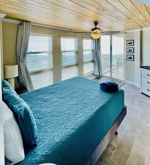 3 bedrooms, desk, travel crib, free WiFi