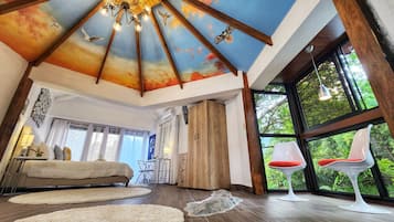 Panoramic Cabin, River View, Mountainside