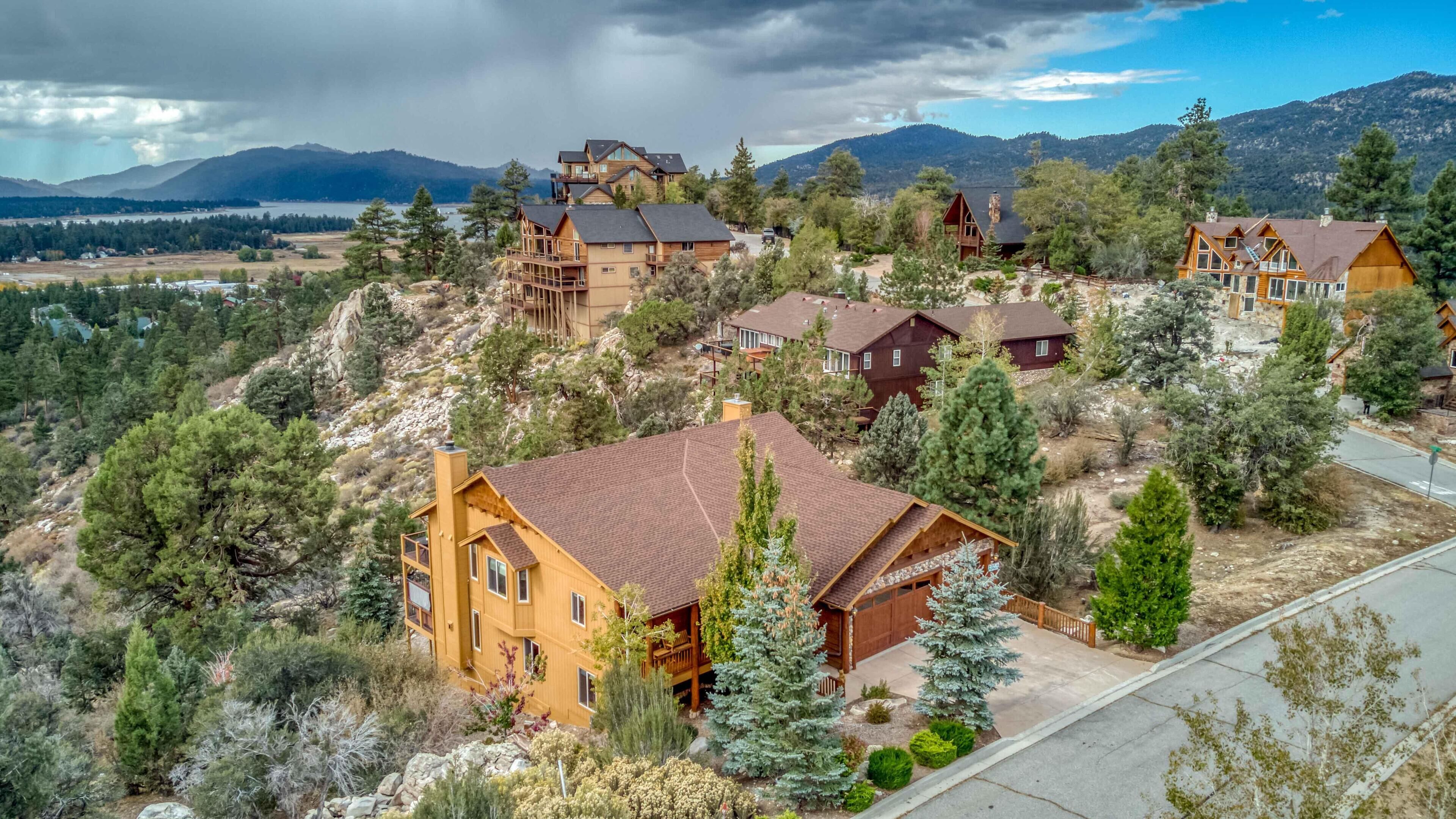 House, Multiple Beds (076 - The Starry Starry Night) | Exterior