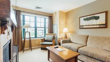 Smart TV, fireplace, table football