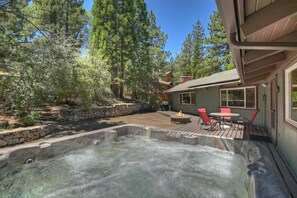 獨棟房屋, 多張床 (006 - 12 Bear Lodge) | 住宿一隅