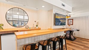 Interior - 006 - 12 Bear Lodge (Big Bear Lake)
