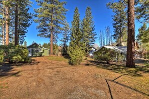 House, Multiple Beds (066 - Morningwood) | Property grounds