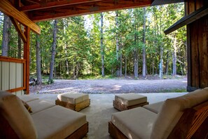 Terrace/patio - Brand new cabin in the woods! (Whitefish)