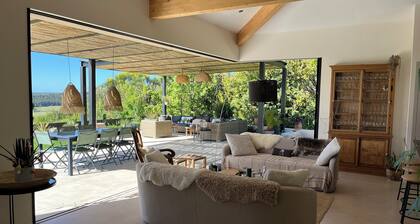 Maison Contemporaine neuve avec vue dégagée