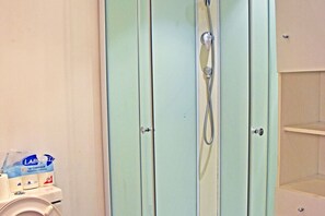 Shower, towels - Studio (Avignon)