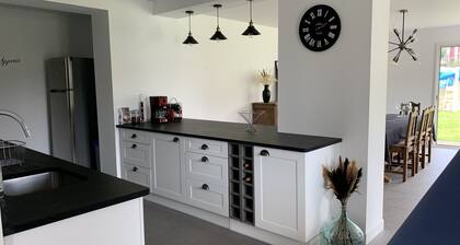 Maison ITURRI ONDOAN à St Jean Pied de Port - Outdoor Spa/Jacuzzi