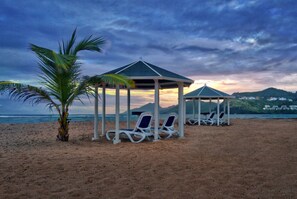 Beach - Marriott St. Kitts Oceanfront 2 bed 2 bath Villa (Frigate Bay)