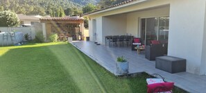 Outdoor dining - CHEZ MARIA (Sainte-Lucie De Porto-Vecchio)