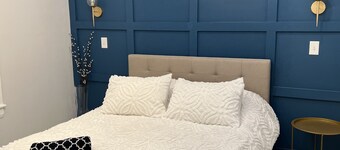 Charming Nautical Retreat-3 BR +Fully Equipped+ Short walk to beach!