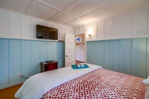 4 chambres, fer et planche à repasser, Wi-Fi, draps fournis
