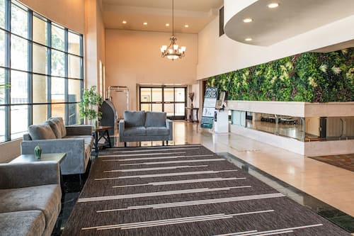 Sala de estar en el lobby