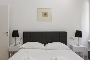 2 bedrooms, desk, iron/ironing board, free WiFi - Hostmate - Milano - Codara - Navigli (Milano)