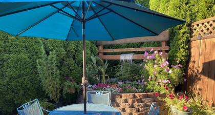 Crossroads Country Cottage