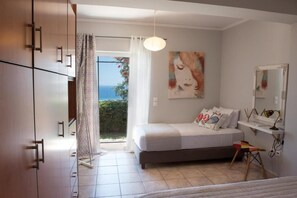 1 camera, insonorizzazione, ferro/asse da stiro, Wi-Fi gratuito