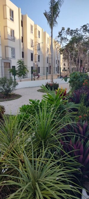 Enceinte de lâhĂ©bergement