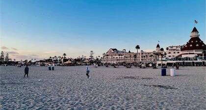 Prime location in Coronado — everything within a 5 min walk!