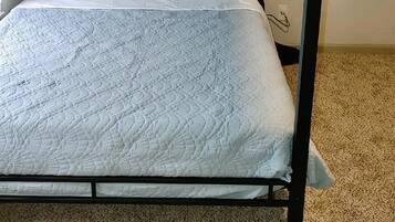 2 chambres, fer et planche Ă repasser, Wi-Fi, draps fournis