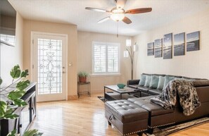 TV, fireplace - Newly Remodeled Luxury Duplex 7 minutes to downtown (Red bank)