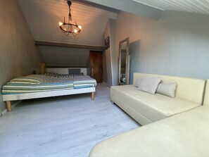 3 bedrooms, iron/ironing board, travel cot, free WiFi - Maison aux cœur de la Brière! (Guérande)