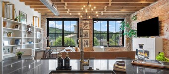 In the heart of Burnsville- Walk to shops and restaurants! Elevator access!