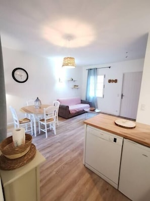 Interior - Quiet house in holiday residence and beautiful swimming pool (Fayence)