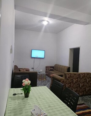 In-room dining - Darkum (Wadi Musa)