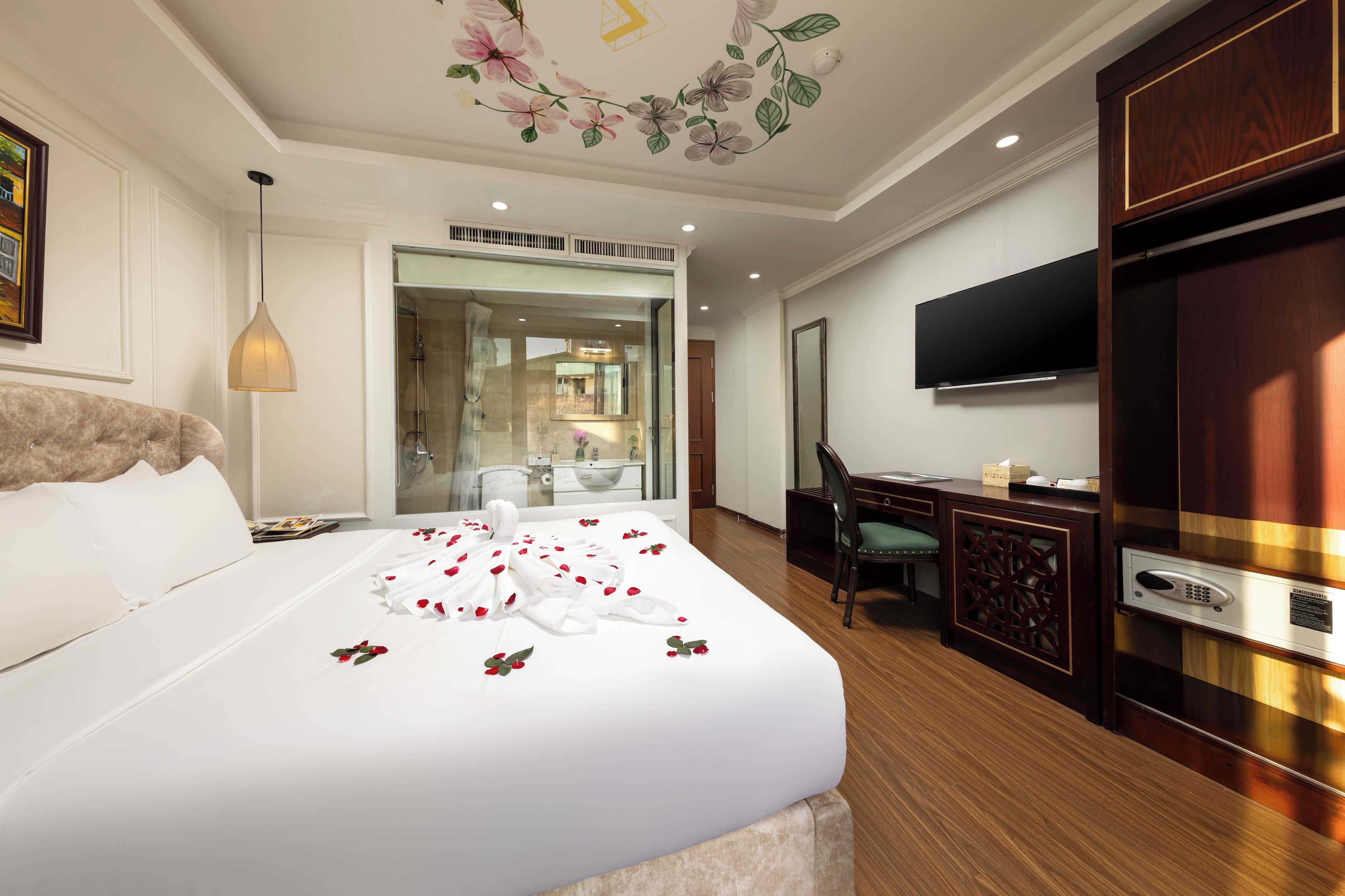 Photo - Golden Legend Palace Hotel & Travel