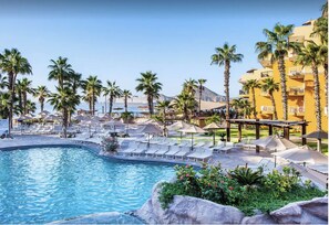 Pool - VILLA DEL PALMAR CABO THANKSGIVING WEEK  - 2 BEDROOM OCEANFRONT SUITE (Cabo San Lucas)