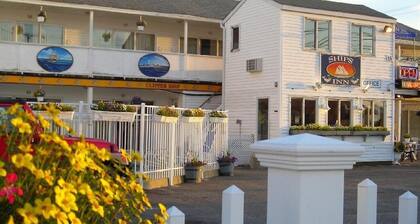 lovely 2-bedroom apartment with pool 6