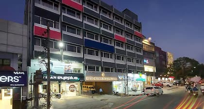 HOTEL ASRANI INTERNATIONAL