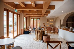 Cafe - VST Punnawithi (Bangkok)